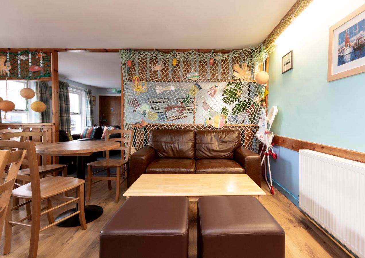 Ullapool Youth Hostel מראה חיצוני תמונה